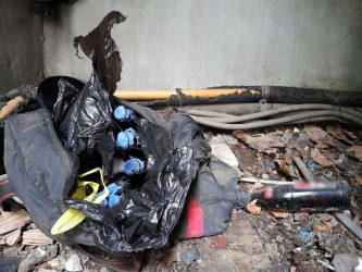 Θεσσαλονίκη: Εντοπίστηκαν βόμβες μολότοφ δίπλα σε κτήριο του ΑΠΘ (ΦΩΤΟ)