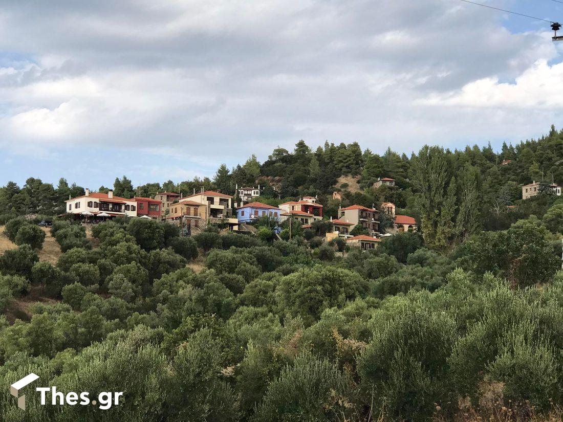 Παρθενώνας χωριό παραδοσιακός οικισμός Χαλκιδική Σιθωνία