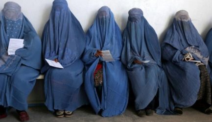 ΗΠΑ: Απαιτεί να σεβαστεί τα δικαιώματα των γυναικών το Αφγανιστάν