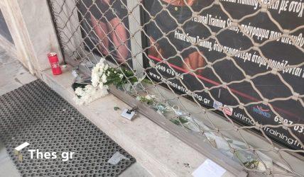 Θεσσαλονίκη: Λουλούδια από φίλους του γυμναστή που έβαλε τέλος τη ζωή του (ΦΩΤΟ)