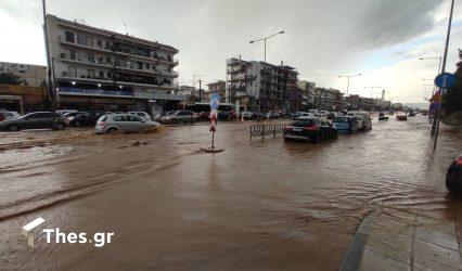 Θεσσαλονίκη: Πάνω από 470 κλήσεις στην Πυροσβεστική λόγω της χθεσινής καταιγίδας