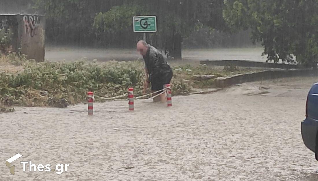 Θεσσαλονίκη βροχή