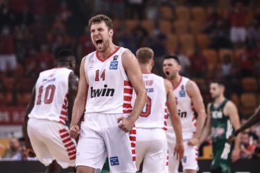 Πρωταθλητής στο μπάσκετ μετά από έξι χρόνια ο Ολυμπιακός