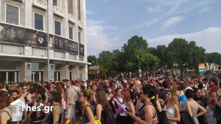10ο Thessaloniki Pride: Ενταση στην πορεία – Νεαροί επιτέθηκαν στους συμμετέχοντες