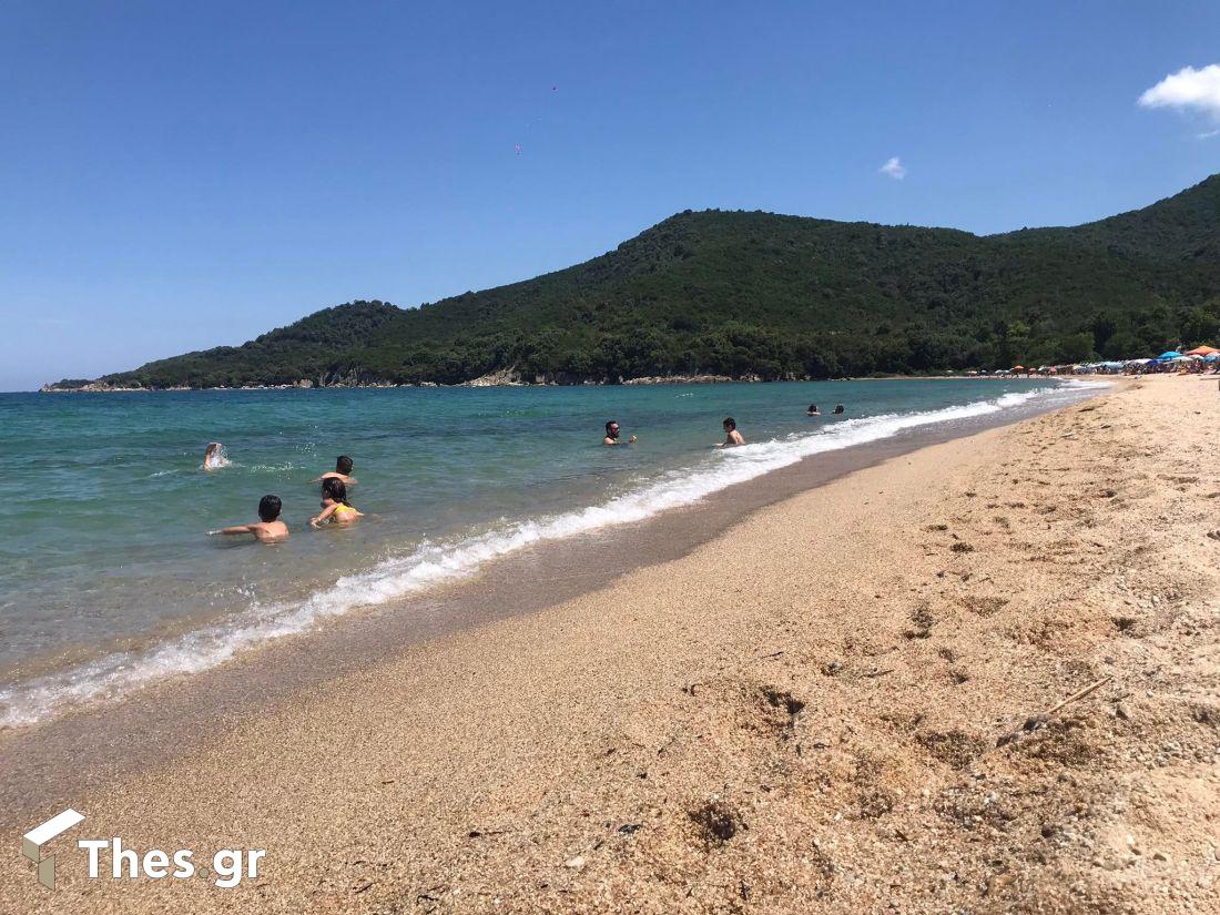 Beach Bar Totos Παραλία Βίνα Ολυμπιάδα Χαλκιδική