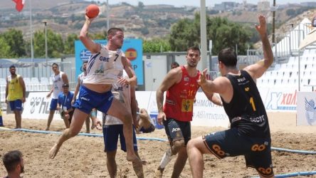 Beach Handball: Στα προημιτελικά του Παγκοσμίου πρωταθλήματος η “γαλανόλευκη”