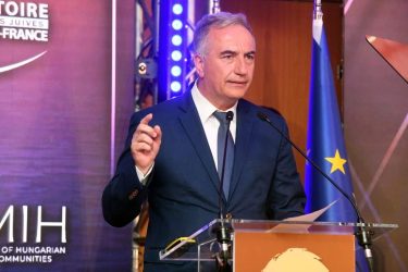 Καλαφάτης: “Η καταπολέμηση του αντισημιτισμού και η καταδίκη του Ολοκαυτώματος είναι κοινή ευθύνη και απαιτεί κοινές προσπάθειες” (ΦΩΤΟ)