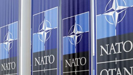 ΝΑΤΟ: «Τα εικονικά δημοψηφίσματα στην Ουκρανία για ένταξη στη Ρωσία δεν έχουν νομιμότητα»