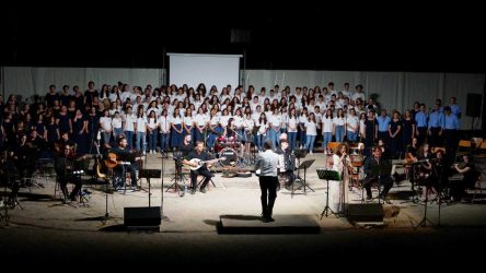 Μουσική πανδαισία στη συναυλία αλληλεγγύης του Μουσικού Σχολείου Κατερίνης