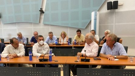 Τσίπρας: “Ο κ. Μητσοτάκης να σταματήσει να θριαμβολογεί πάνω στην καμμένη γη”