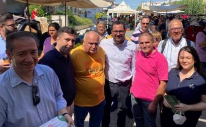 Θεσσαλονίκη: Κλιμάκιο του ΠΑΣΟΚ – ΚΙΝΑΛ επισκέφθηκε λαϊκή στην Περαία