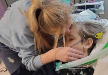 Τελειώνει ο χρόνος για τον 12χρονο που βρίσκεται σε κώμα 