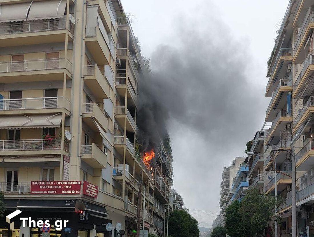 φωτιά Μπότσαρη σε διαμέρισμα Θεσσαλονίκη