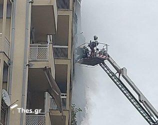 Θεσσαλονίκη: Στις φλόγες διαμέρισμα δευτέρου ορόφου στην Τούμπα