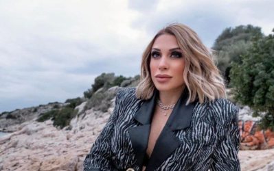 Μαρία Καρλάκη: «Δεν είναι δυνατόν το 2022 μια γυναίκα να ζει με τον τρόμο επειδή αποφάσισε να χωρίσει»
