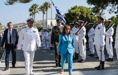 Κατερίνα Σακελλαροπούλου από Πάρο: “Οι Έλληνες έχουμε συνδέσει την Παναγία με τη φροντίδα για τον αδύναμο” (ΒΙΝΤΕΟ)