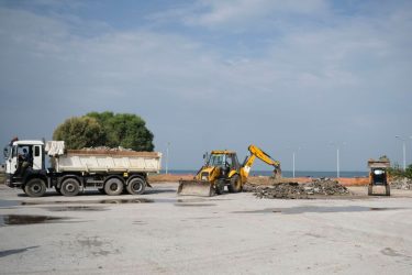 Θεσσαλονίκη: Ξεκίνησαν τα έργα για τα ελεύθερα δημοτικά πάρκινγκ – Πάνω από 700 θέσεις στάθμευσης (ΦΩΤΟ)