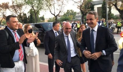 Αφιξη Κυριάκου Μητσοτάκη στο Βελλίδειο (ΒΙΝΤΕΟ)