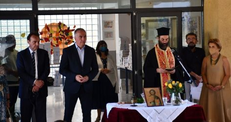 Καλαφάτης: “Η νέα χρονιά να είναι ανέφελη, χαρούμενη κι εποικοδομητική για όλους” (ΦΩΤΟ)