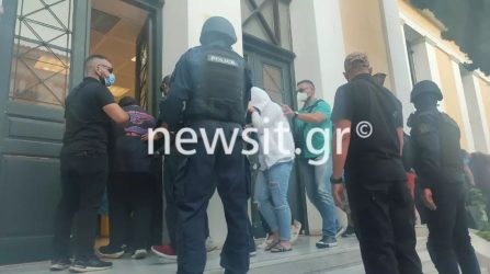 Πανεπιστημιούπολη: Οι διάλογοι των συμμοριών –  Πως η δόκιμη αστυνομικός τους ειδοποιούσε