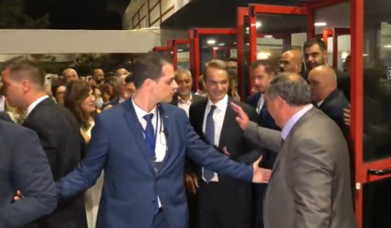 Η αποχώρηση του Μητσοτάκη από το Βελλίδειο (ΒΙΝΤΕΟ)