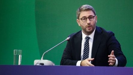 Ανδρουλάκης: «Είμαστε απέναντι στις πρακτικές και του Μητσοτάκη και του Τσίπρα»