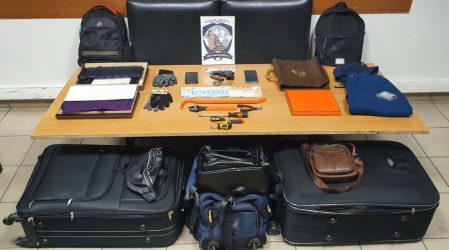 Θεσσαλονίκη: Ψέκαζαν υπνωτικό σε ενοίκους και έκλεβαν σπίτια – 53.000 ευρώ η λεία (ΦΩΤΟ)