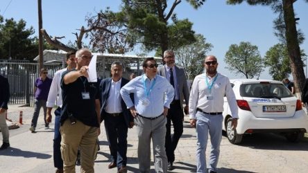 Θεσσαλονίκη: Την Δομή Φιλοξενίας στα Διαβατά επισκέφθηκε ο Νότης Μηταράκης