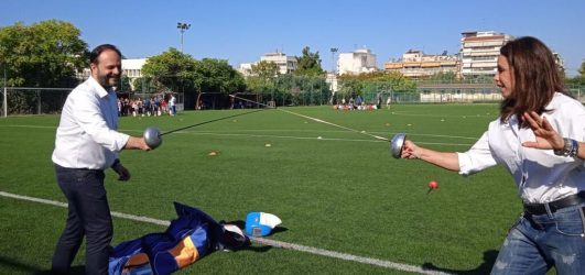 Δαρδαμανέλης και Πατουλίδου διασταύρωσαν τα ξίφη τους, για χάρη του αθλήματος! (ΦΩΤΟ)