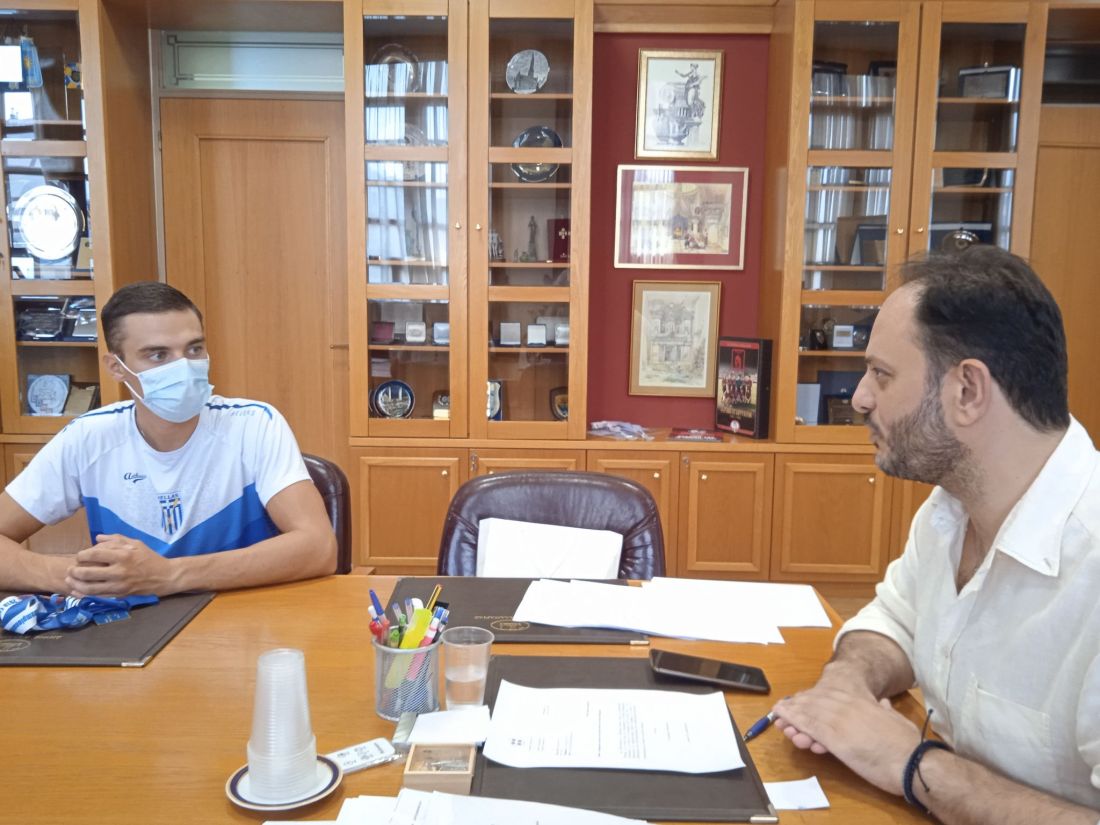 συνάντηση με τον δήμαρχο Καλαμαριά ο Πρωταθλητής Ευρώπης στην Κωπηλασία 