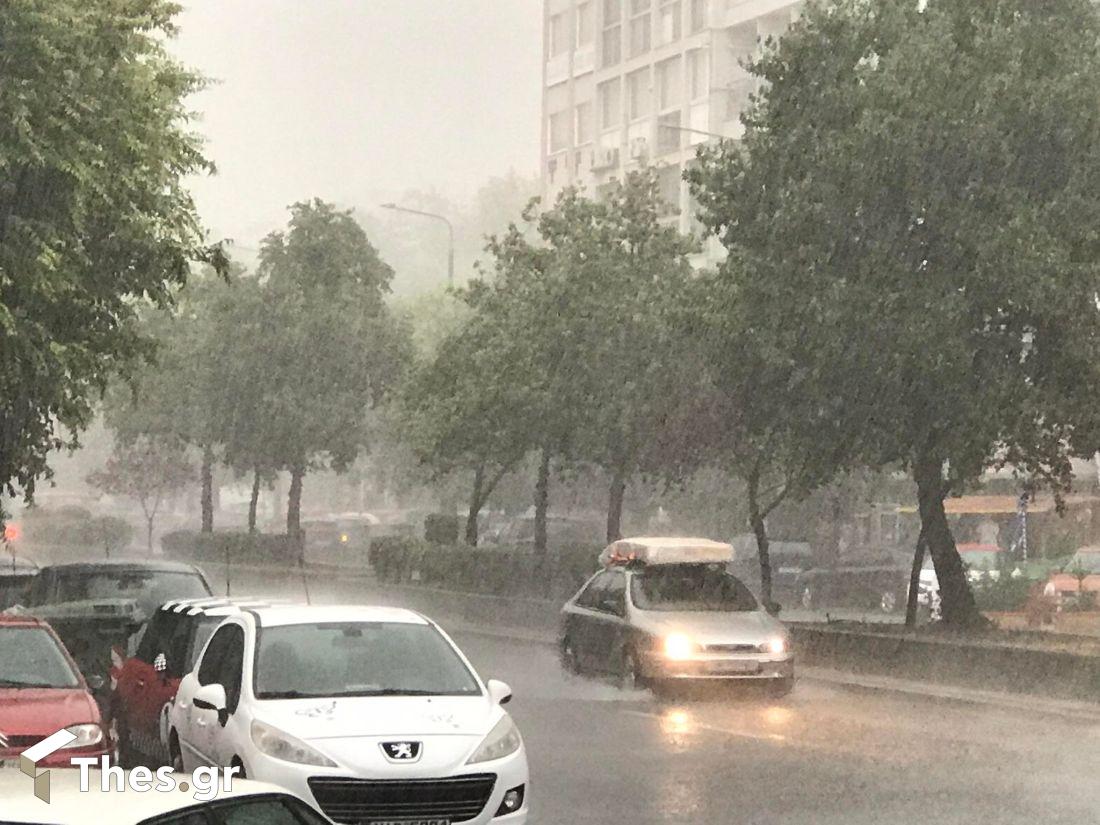 Θεσσαλονίκη βροχή