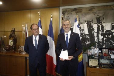 Συνάντηση Κωνσταντίνου Ζέρβα με τον πρώην Πρόεδρο της Γαλλικής Δημοκρατίας Φρανσουά Ολάντ