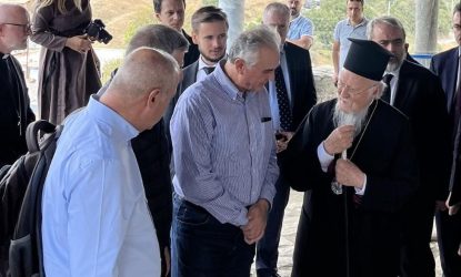 Στην Σμύρνη για προσκύνημα ο Σάββας Αναστασιάδης (ΦΩΤΟ)