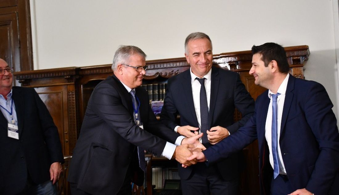 ΕΥΑΘ