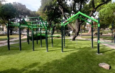 Θεσσαλονίκη: Τοποθετήθηκε νέο σύνθετο σύστημα καλλισθενικής γυμναστικής στο πάρκο του Ξαρχάκου (ΦΩΤΟ)