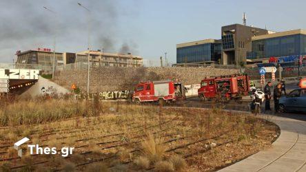 Θεσσαλονίκη: Στις φλόγες εταιρεία με ανακυκλώσιμα υλικά