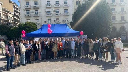 Θεσσαλονίκη: Ενημερωτική δράση για την πρόληψη του καρκίνου του μαστού από την ΟΝΝΕΔ