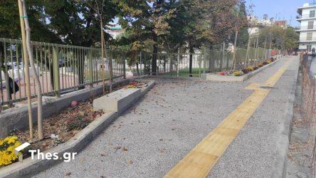 Θεσσαλονίκη: Ανήλικοι διέλυσαν παγκάκια σε πάρκο της Πολίχνης (ΦΩΤΟ)