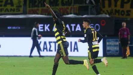 Super League: Πειθαρχική δίωξη στον Ζερβίνιο του Αρη