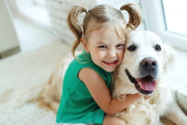 Πως μπορεί να συμβιώσει με ασφάλεια το παιδί σας με ένα σκυλάκι