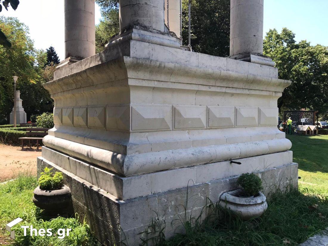 ΄Το ρολόι των Ιωαννίνων πλατεία Δημοκρατίας
