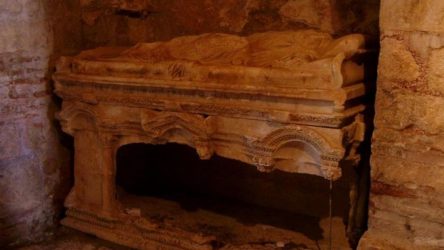 Αρχαιολόγοι από την Τουρκία ισχυρίζονται ότι ανακάλυψαν τον τάφο του Αγίου Νικολάου