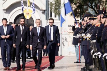 Ζέρβας στη δοξολογία στον Αγιο Δημήτριο: «Εμπνεόμαστε από τους αγώνες των προγόνων μας»