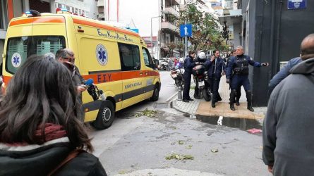 Τραγωδία στην Καβάλα: Νεκρός άνδρας που παρασύρθηκε από αυτοκίνητο (ΦΩΤΟ)