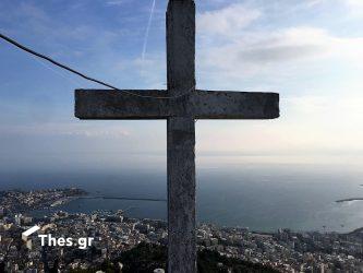 Ο γιγαντιαίος τσιμεντένιος σταυρός με την καλύτερη θέα στη Μακεδονία που «κόβει» την ανάσα (ΒΙΝΤΕΟ & ΦΩΤΟ)