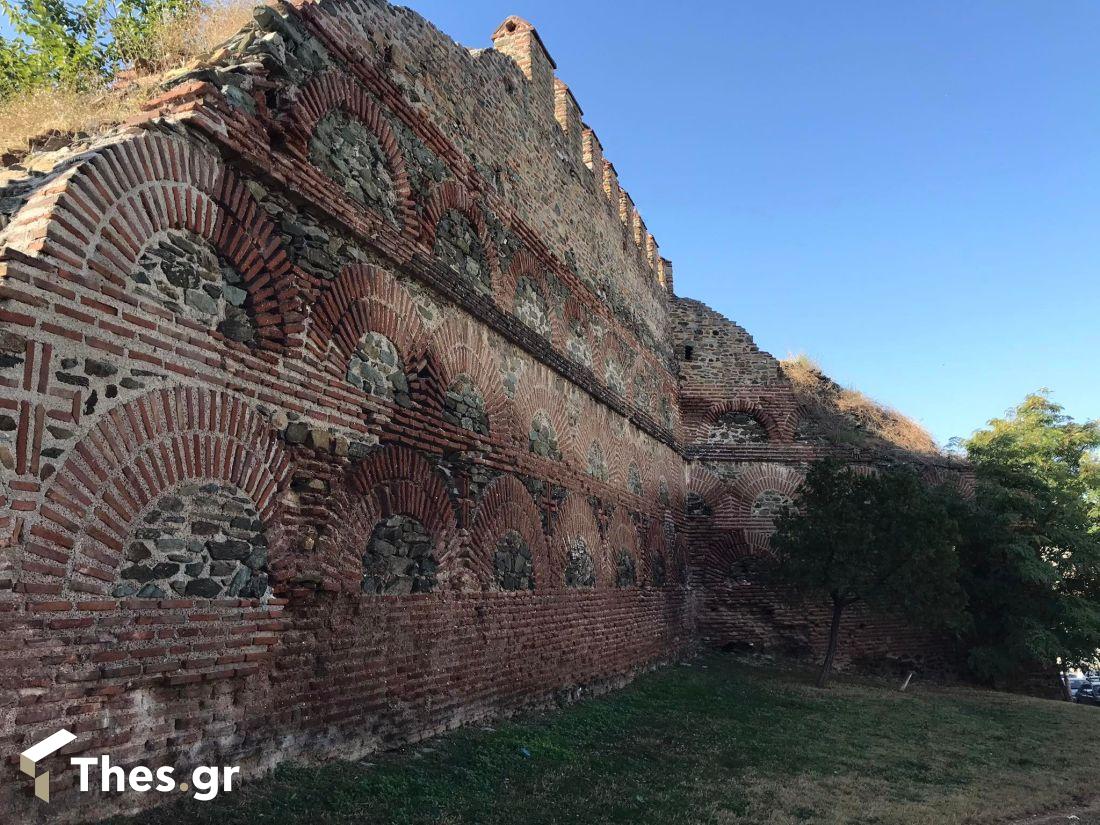 Βυζαντινά Τείχη οδός Στουρνάρα Θεσσαλονίκη πόλη Αγίου Δημητρίου Κάστρα