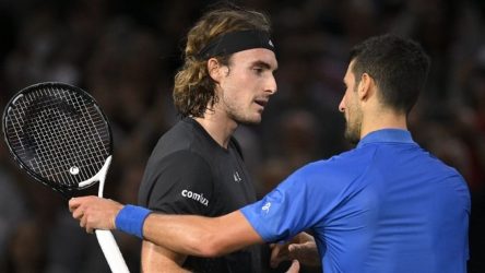 Paris Masters: Δεν τα κατάφερε απέναντι στον Τζόκοβιτς ο Τσιτσιπάς