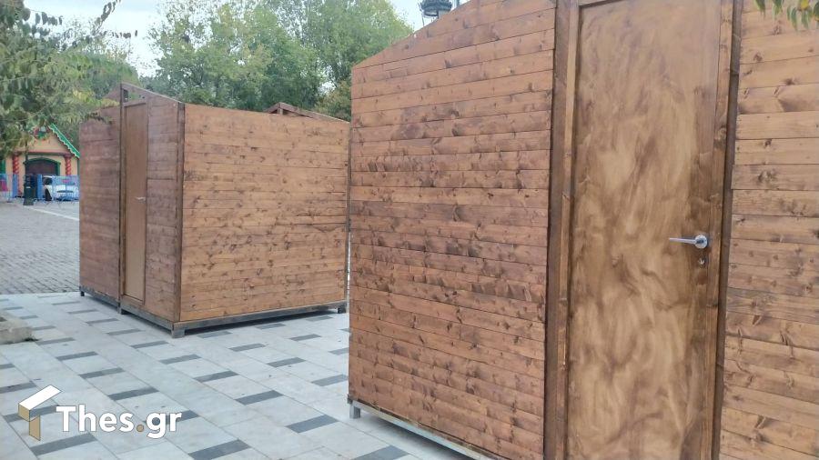 Ξεκίνησε να στήνεται το χωρίο του Άη Βασίλη πάνω από του άγαλμα της Βενιζέλου