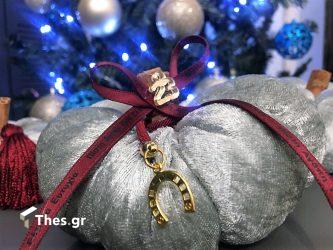 diy κατασκευές για Χριστούγεννα κολοκύθα με ύφασμα διακόσμηση χειροποίητο
