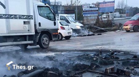 Θεσσαλονίκη: Νέα επεισόδια στην οδό Πόντου – Καίνε αντικείμενα οι Ρομά